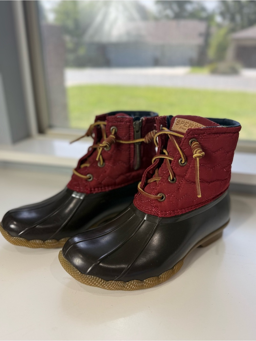 Sperry Top-Sider  Duck Boots – Red Quilted
